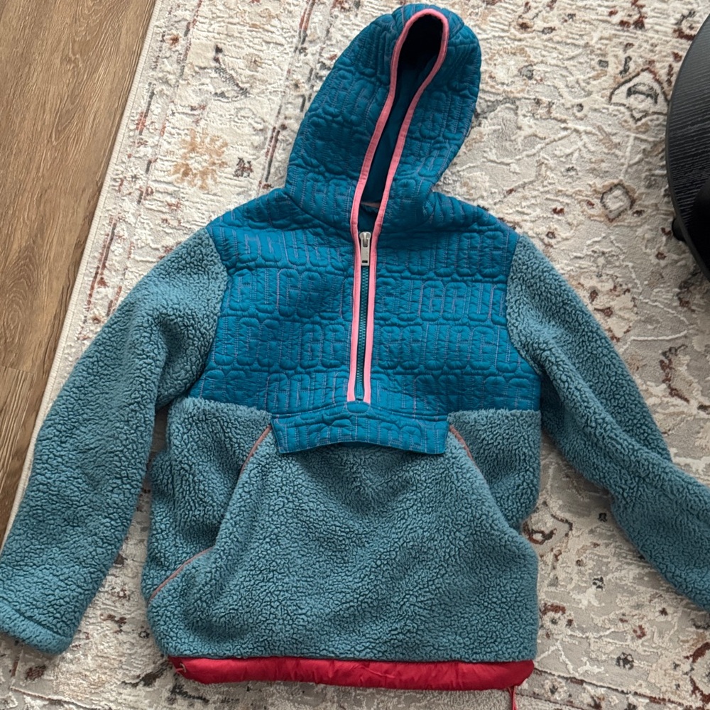 UGG Sweater